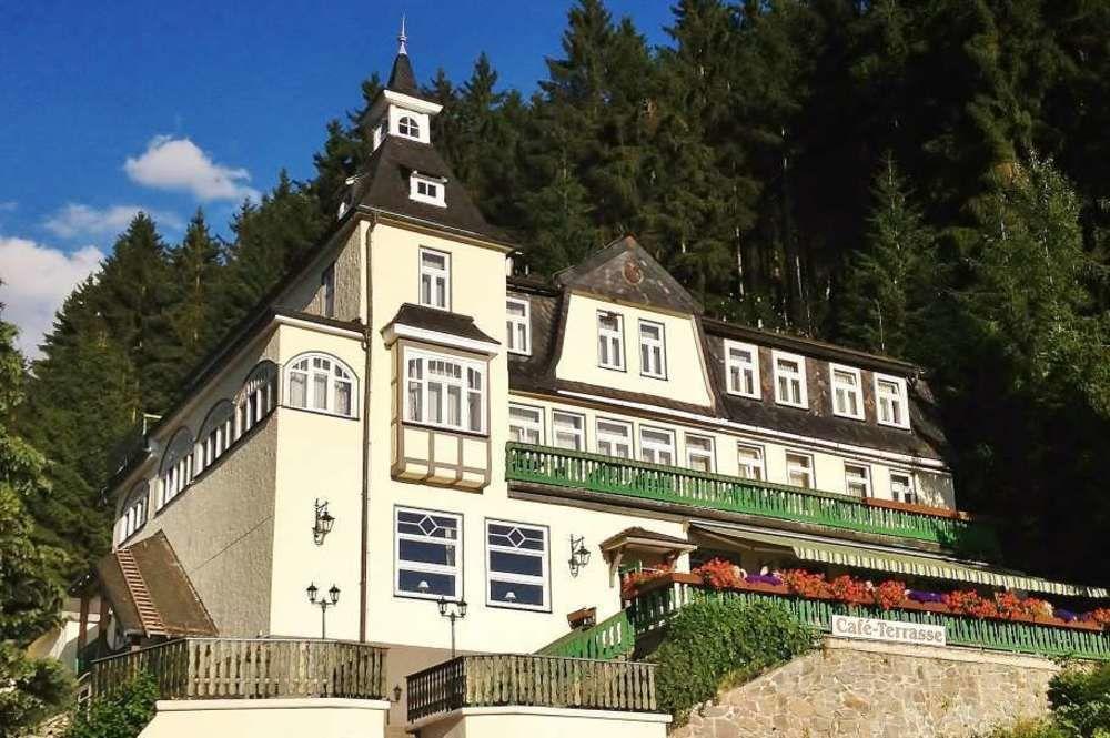 Flair-Hotel Waldfrieden Oberweißbach Exterior foto